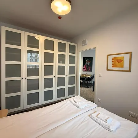 Cosmo Apartman *
